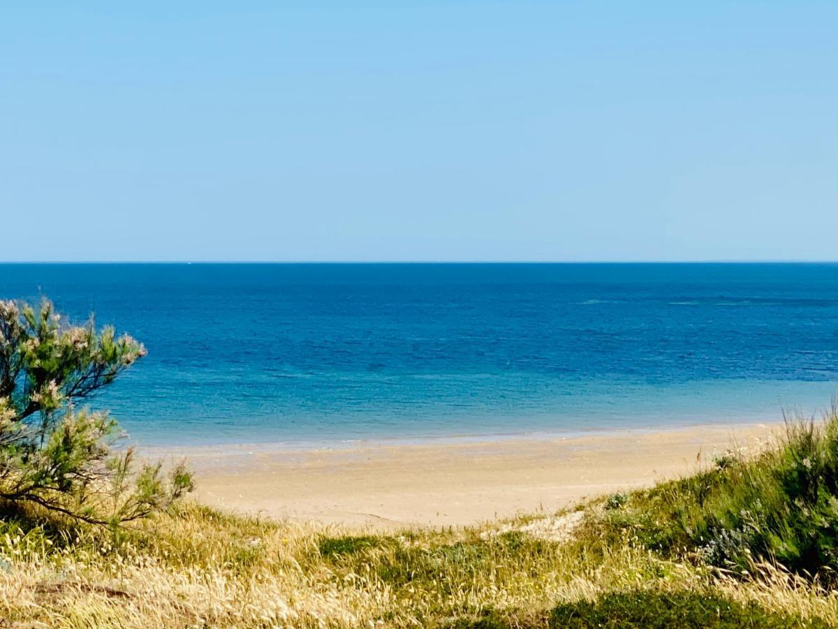 Charming House Close To The Plage Des Huttes Chaucre Luaran gambar